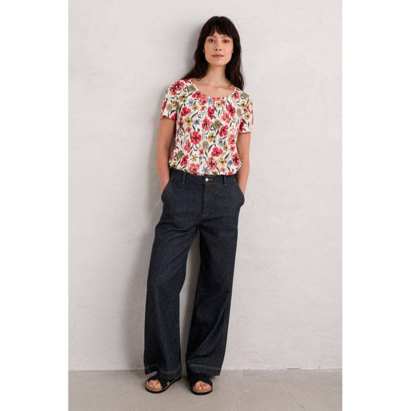 Seasalt Appletree T Shirt Folky Poppy Chalk-elevate your sole