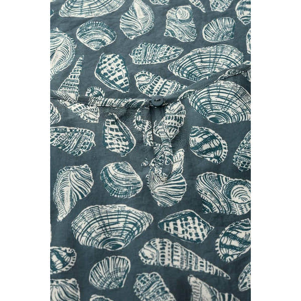 Seasalt Garden Gate Top II Pocket Shells Pool-elevate your sole