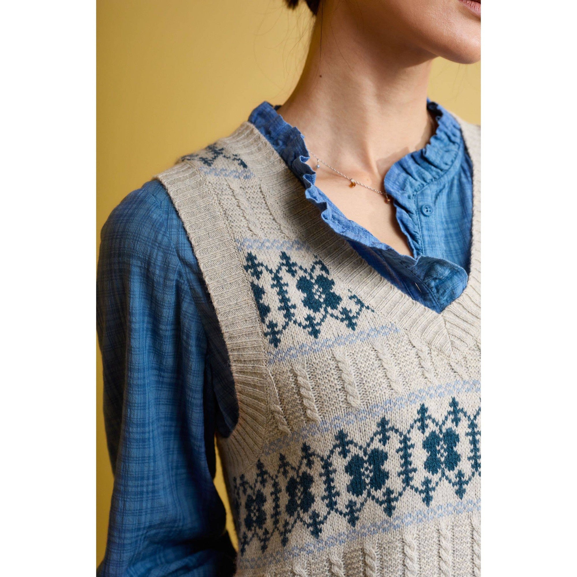 Seasalt Partridge Vest Porcelain Aran Cornflower-elevate your sole