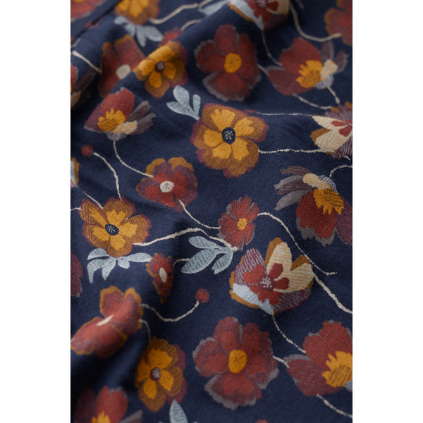 Seasalt River's End Top Poppy Tapestry Maritime-elevate your sole