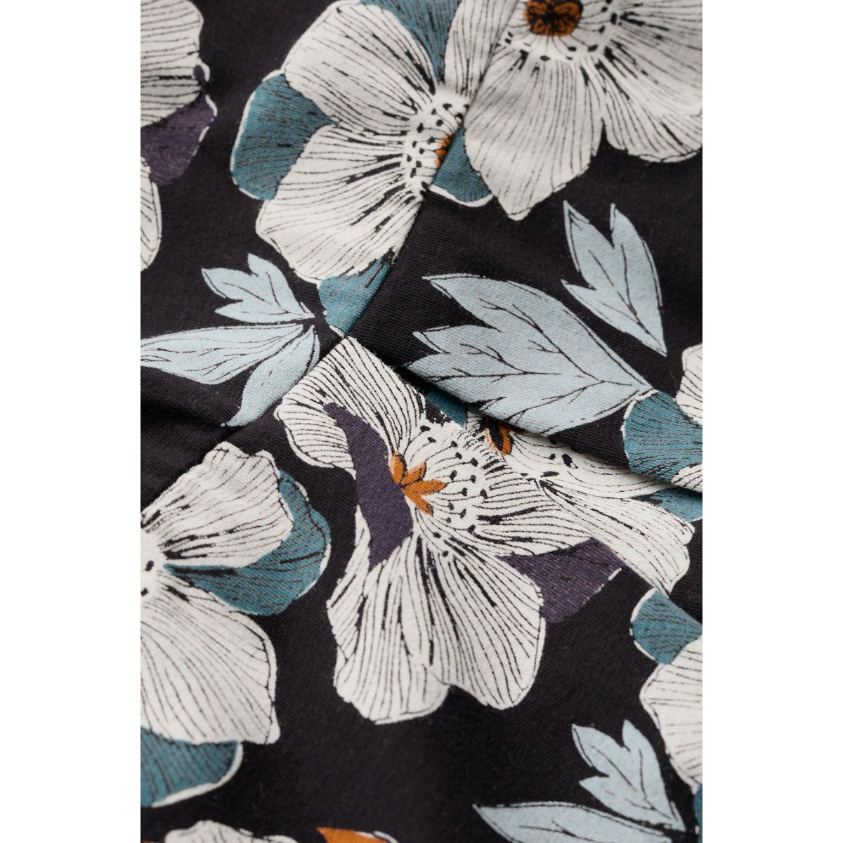 Seasalt Riviera Dress ll Peony Onyx-elevate your sole