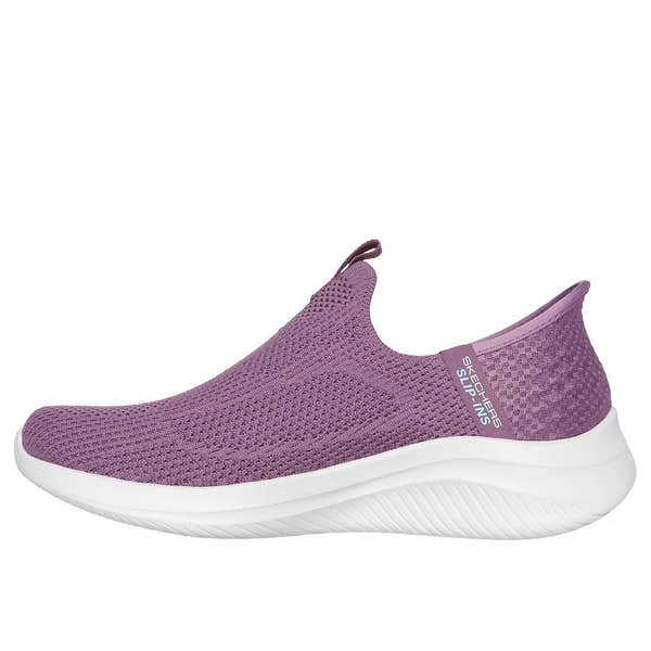 Skechers Ultra Flex 3.0 Easy Win women's purple slip-on trainers with breathable knit upper and cushioned white sole.