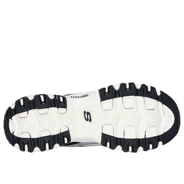 Skechers D’Lites Smooth Nostalgia ladies black and natural leather lace-up trainers with chunky black and white sole.