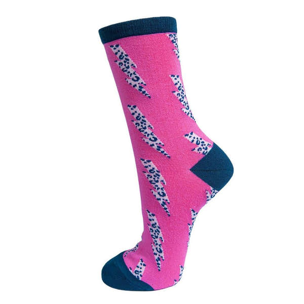 Sock Talk Ladies leopard print lightning bolt pink bamboo socks with dark blue accents and bold pattern.