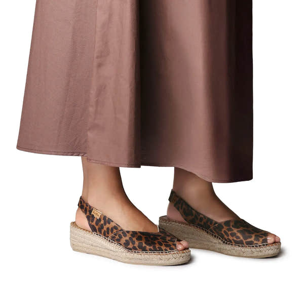 Toni Pons Bernia-P women's leopard leather elasticated Spanish sandals with wedge espadrille soles.