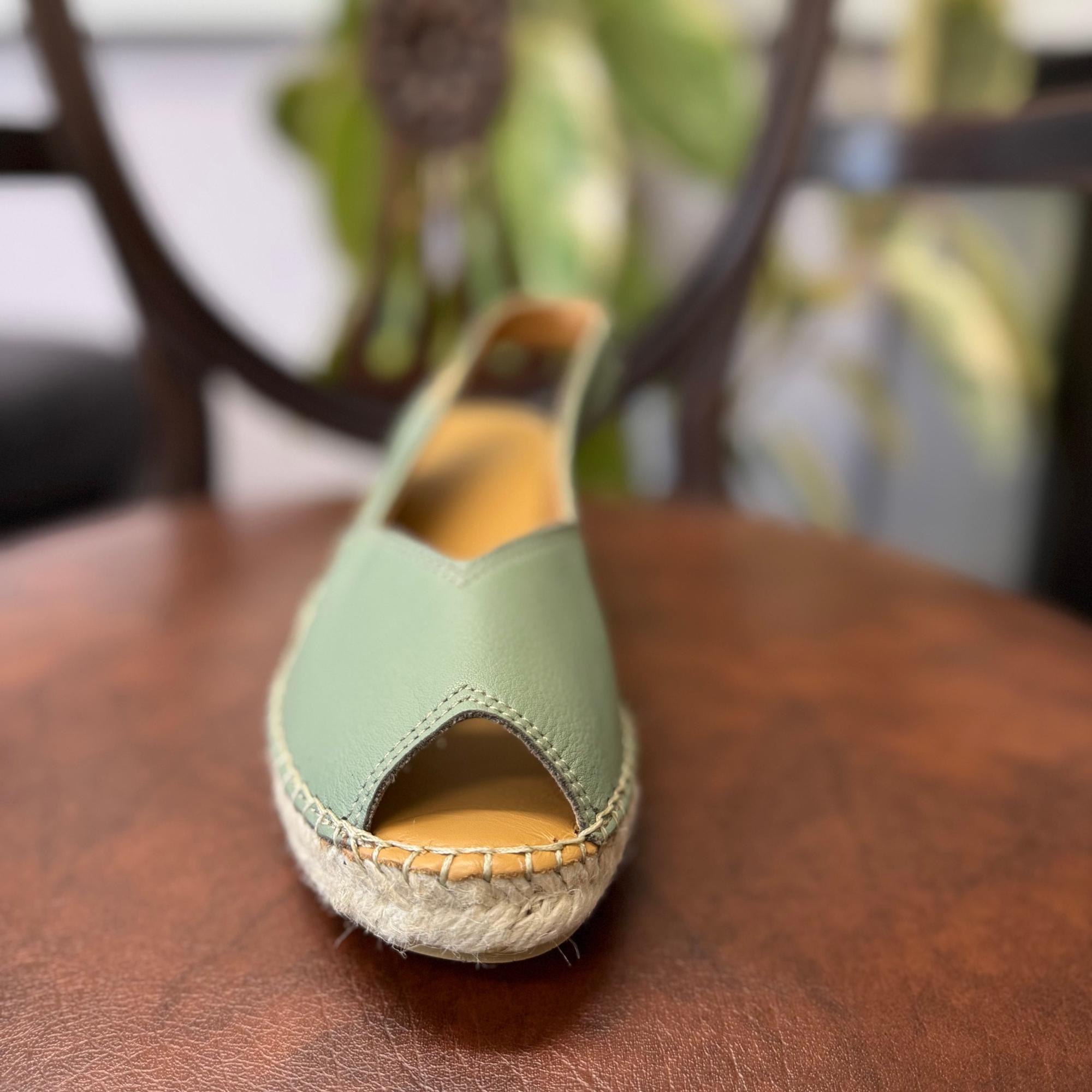 Toni Pons Bernia P women's mint leather espadrille slide sandal with open toe and woven sole.