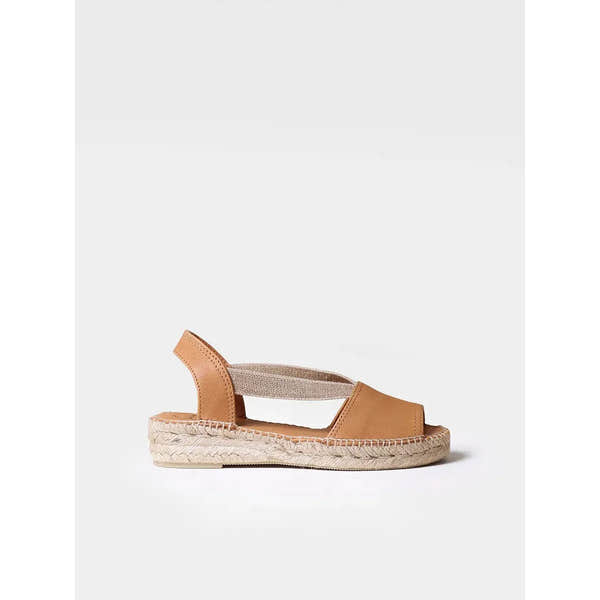 Toni Pons Etna women's Spanish tan leather pull-on espadrille sandals with elastic strap and jute-wrapped sole.
