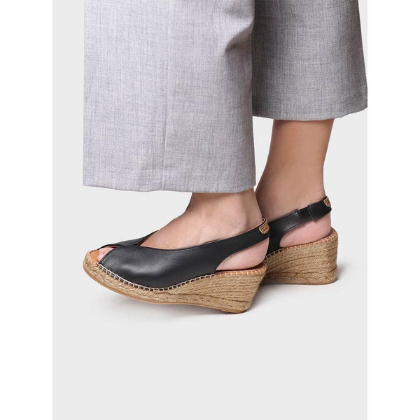 Toni Pons Laila-P Ladies Spanish Black Leather Sandals-elevate your sole
