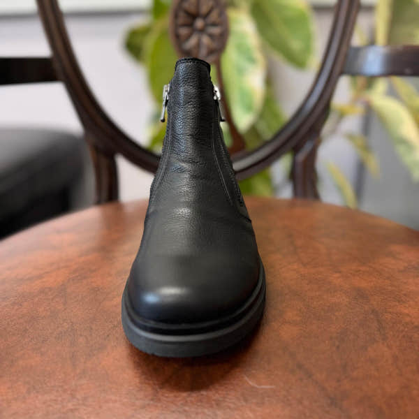 Waldlaufer H-Gesa women's wide black leather ankle boots with twin zips and arch support, front view.