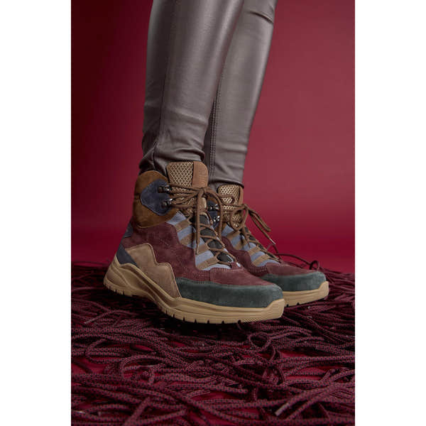 Waldlaufer 968971 900 172 H-Lucky women's waterproof suede ankle boots with arch support, lace-up design, multicolor details.