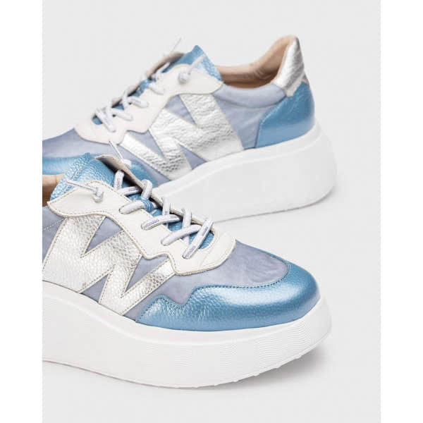 Wonders A-3622 women's lace-up trainers in blue and silver leather and textile with chunky white sole.