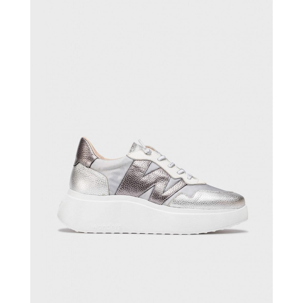 Wonders A-3622 Ladies Silver Leather and Textile Lace-Up Trainers with chunky white sole.