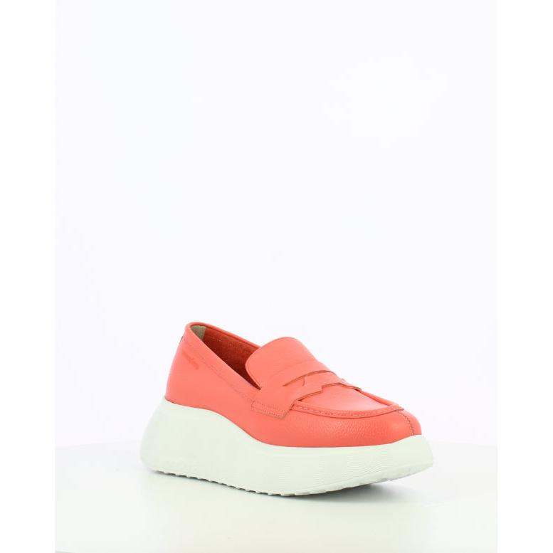 Wonders A-3623 Ladies Coral Leather Slip-On Shoes with thick white sole and casual design.