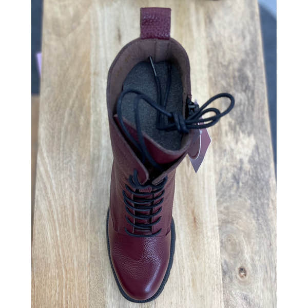 Wonders G-6704 Ladies Spanish Wine Red Leather Zip & Lace Ankle Boots-elevate your sole
