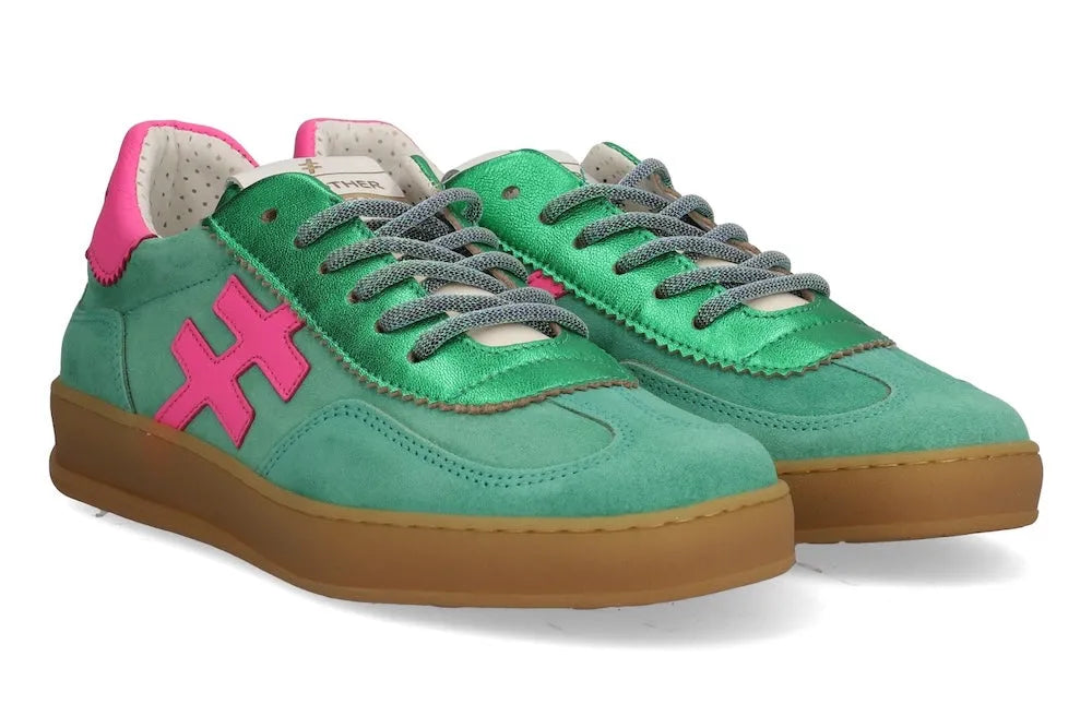 Women’s green leather lace-up trainers with pink accents, casual stylish footwear, iconic Trend Iconic 2 A0321162.