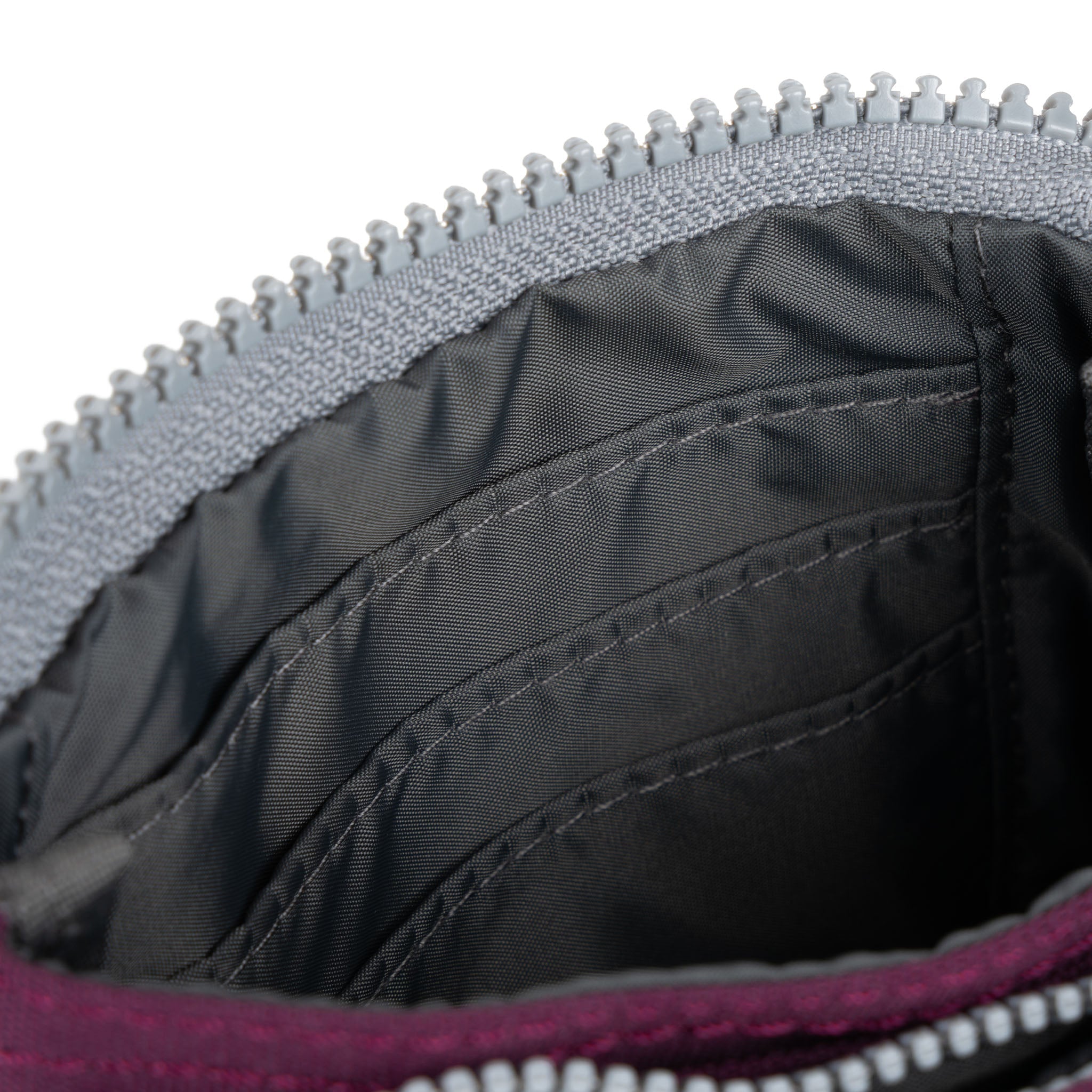 Roka Carnaby Wallet Cherry Lacquer Small, supplier detail view (5)