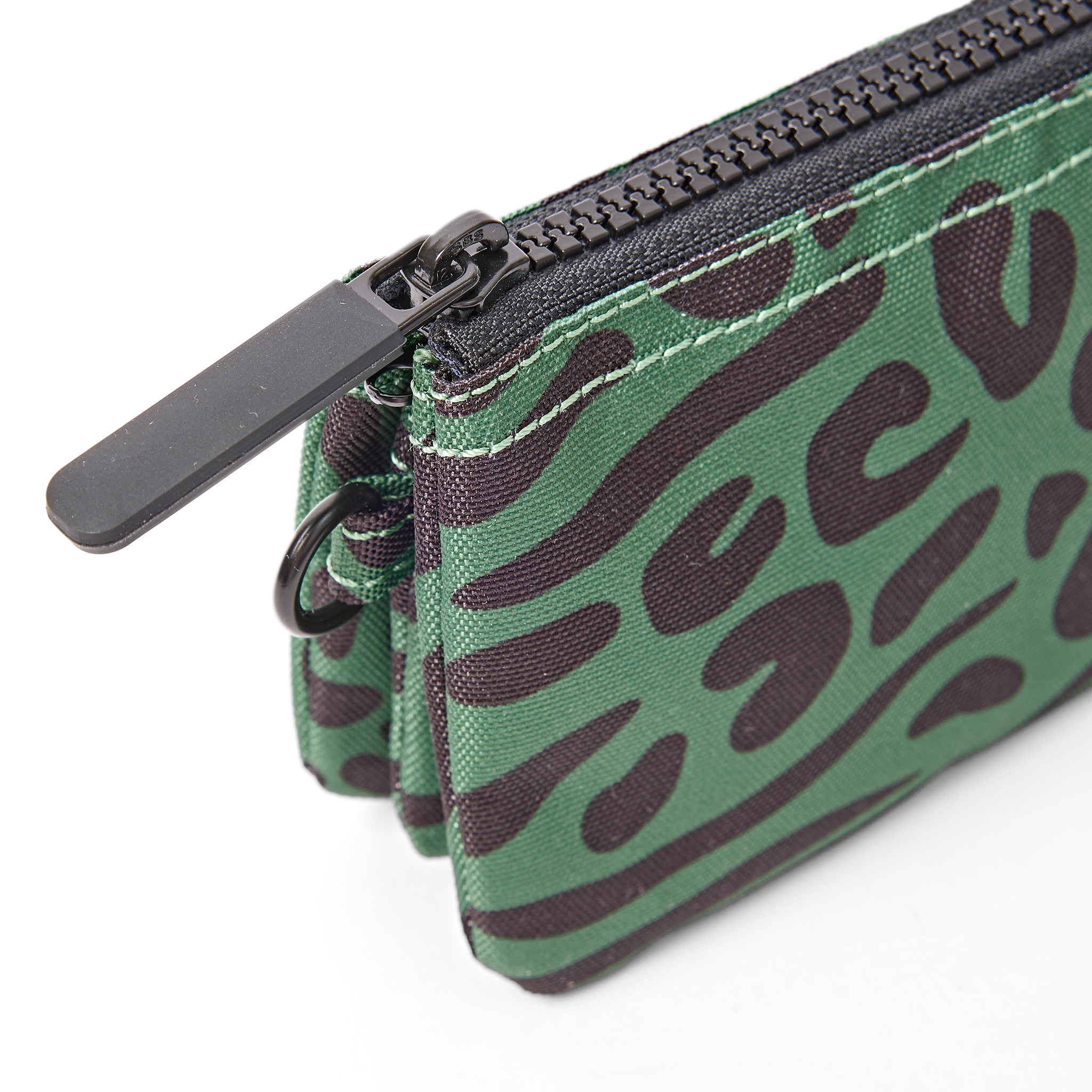 Roka Carnaby Wallet Mixed Animal Artichoke Small, zip detail (5)