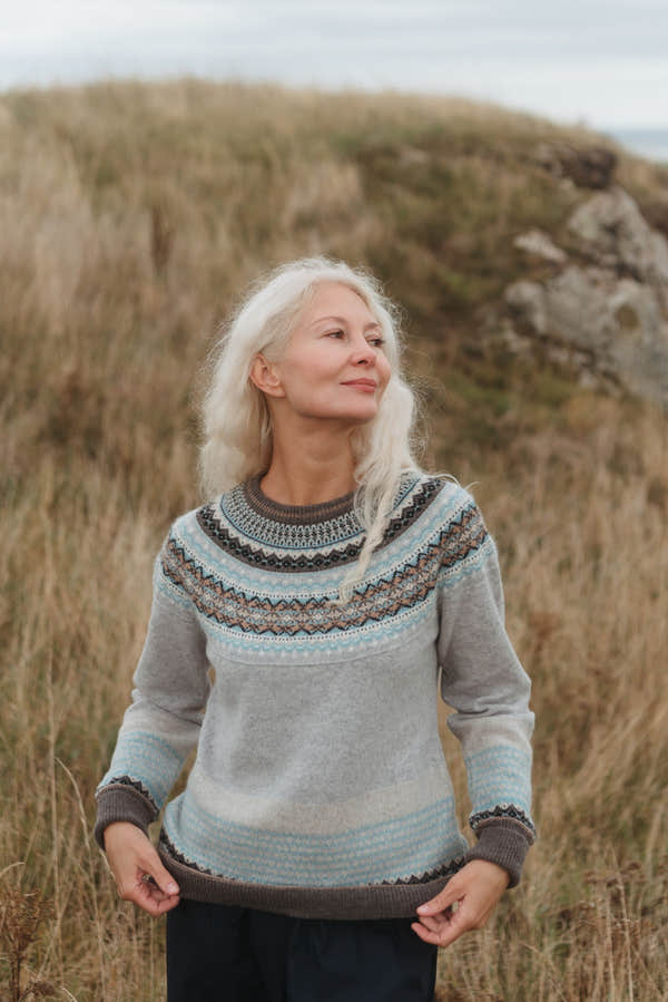 Eribé Alpine Sweater in Grace, alternative model view of the patterned knit