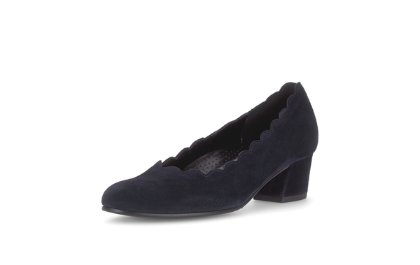 Gabor 3006.01.002 Gigi in navy blue, front three-quarter view.