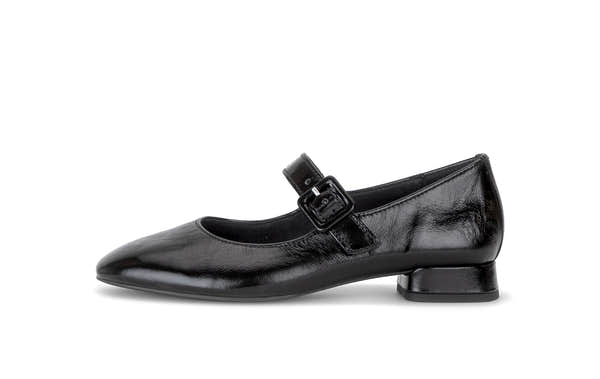 Gabor Iggy black mary jane shoes, outer side view.