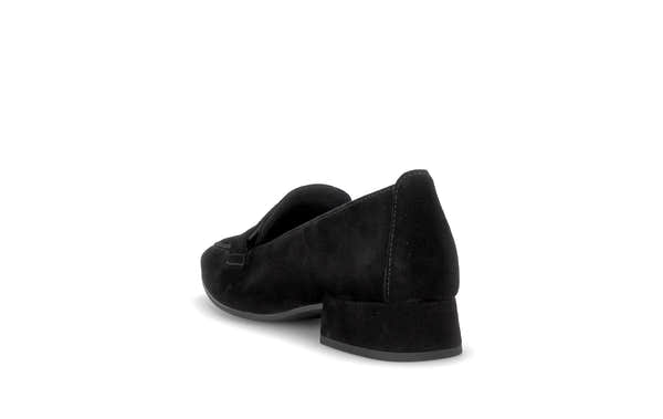 Gabor Great black loafers, rotating product angle 05.