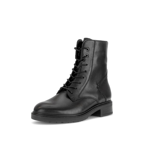 Gabor 8010.02.001 Patron in black, front three-quarter view.