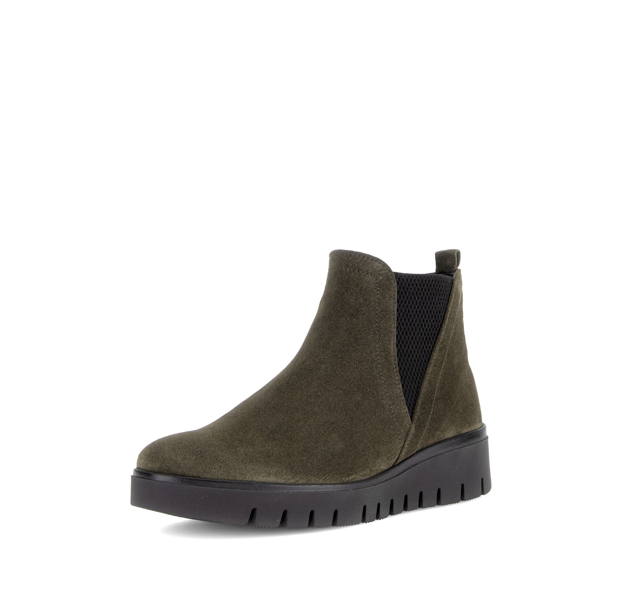 Gabor 8015.01.006 Dublin in olive green, front three-quarter view.