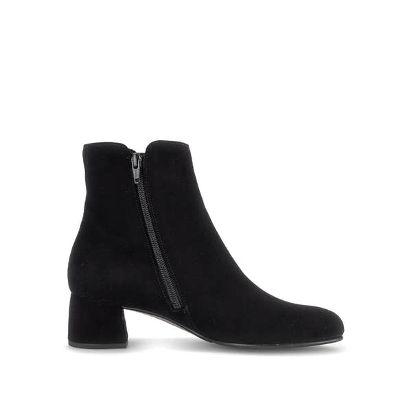 Gabor Abbey black block heel ankle boots, inner side view.