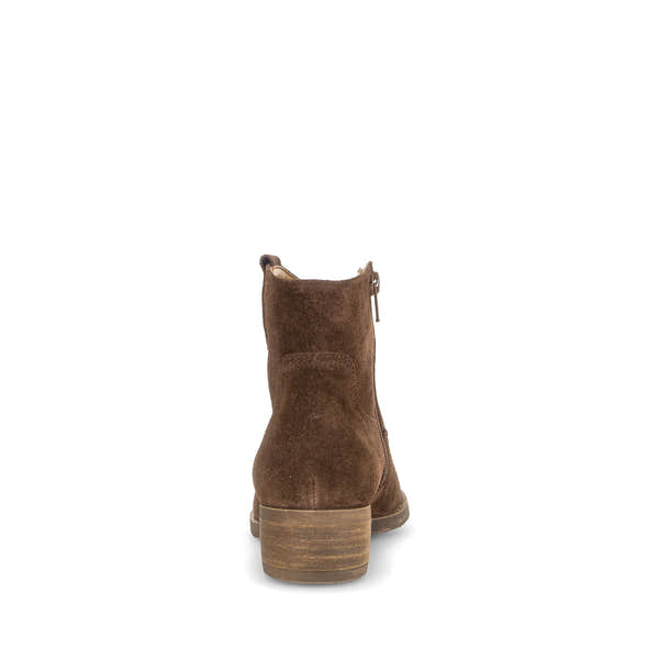 Gabor Grove cacao brown western ankle boots, rear view.