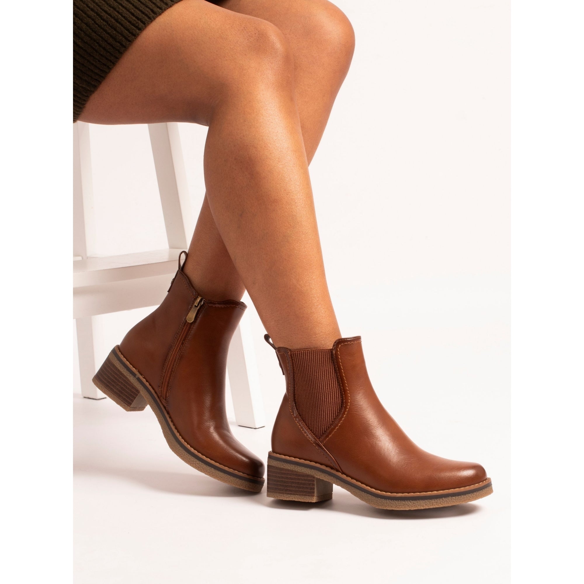 Lunar GLC013 Conrad Ladies Tan Side Zip Heeled Ankle Boots, alternate product view 2.
