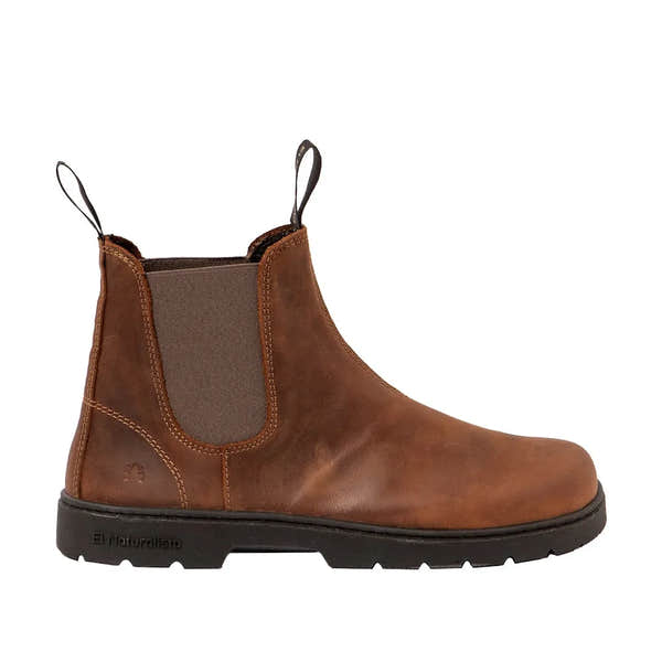 El Naturalista N5262 unisex wide Spanish Terra leather ankle boots with elastic side panels and slip-on design.