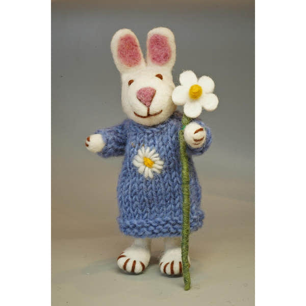 Pachamama Daisy The Rabbit, felt animal decoration; product view 2.