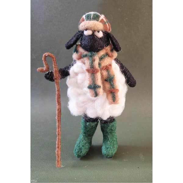 Pachamama Flat Cap Stanley, felt animal decoration; product view.
