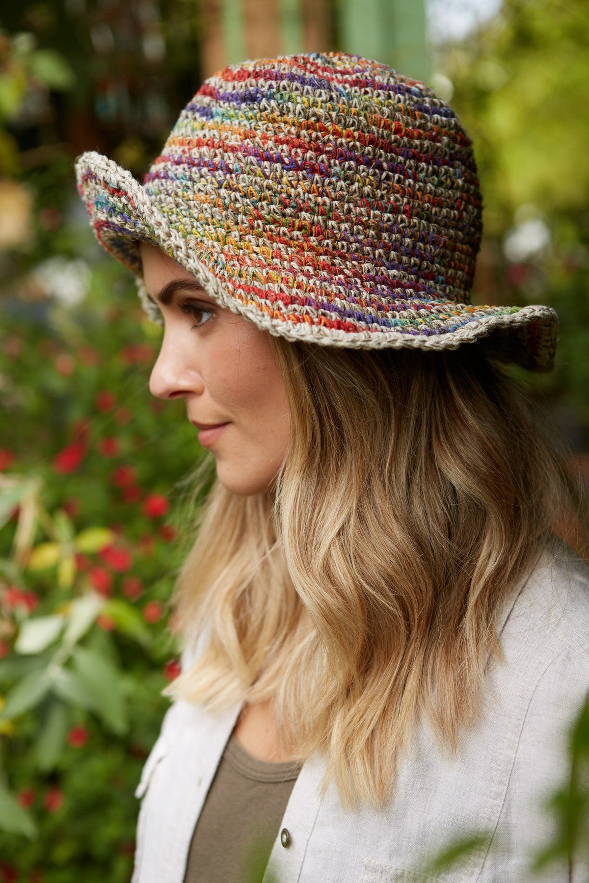Pachamama Hemp/Cotton Hat Hoxton, crocheted cotton and hemp hat; product view 4.