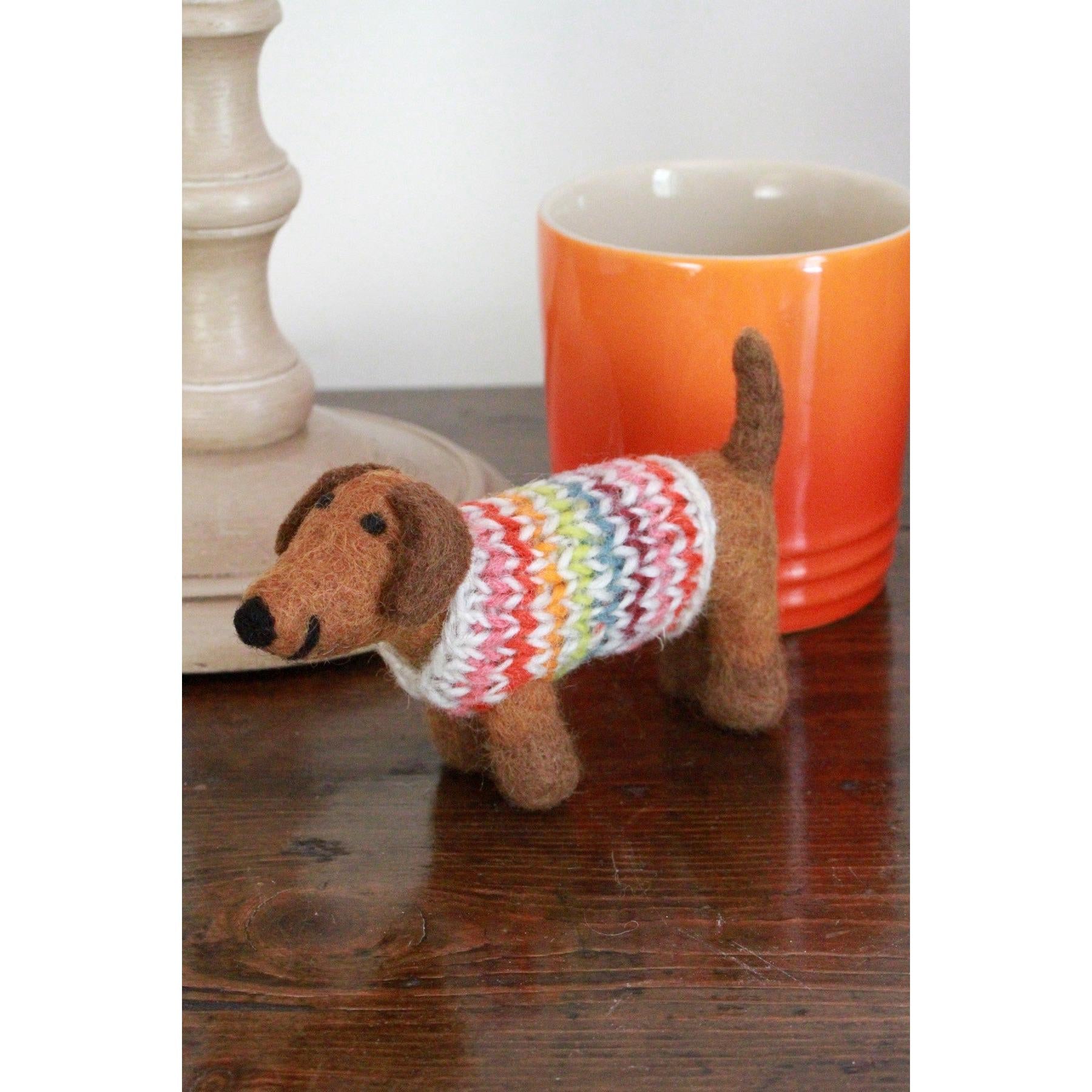 Pachamama Hoxton Harry The Dachshund, felt animal decoration; product view 2.