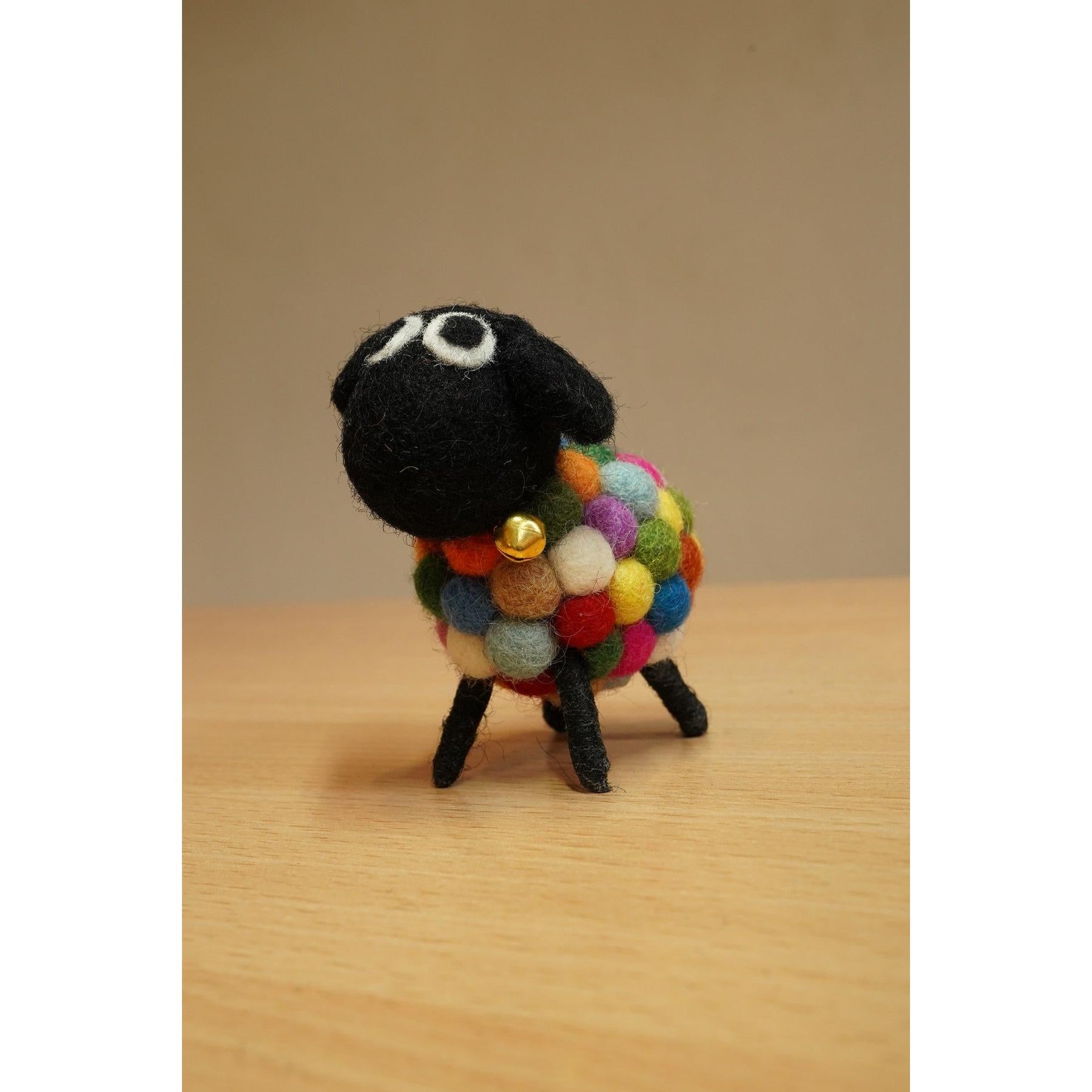 Pachamama Mini Ziggy, felt animal decoration; product view 5.