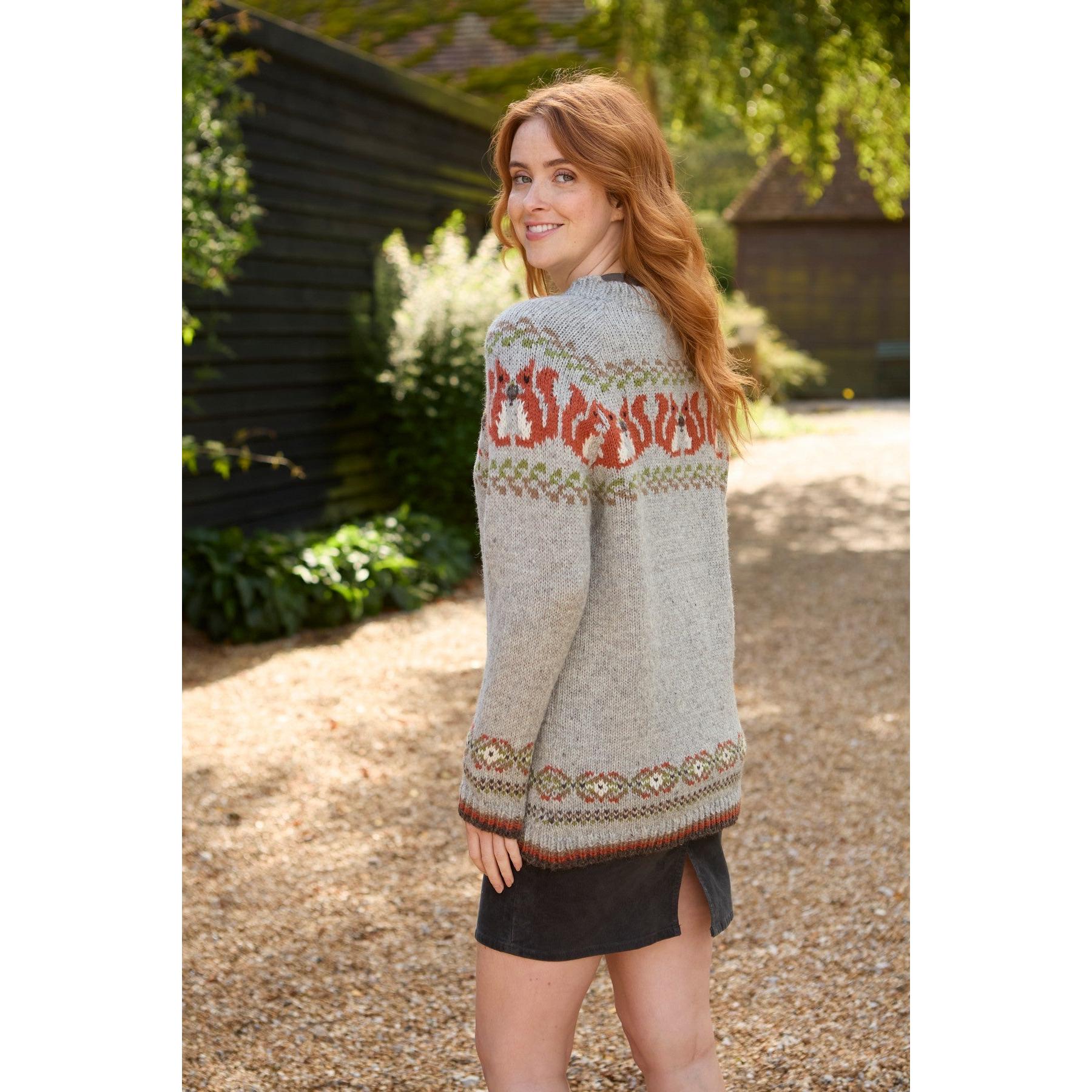 Pachamama Squirrel Sweater, with contrasting squirrel motifs; product view 4.
