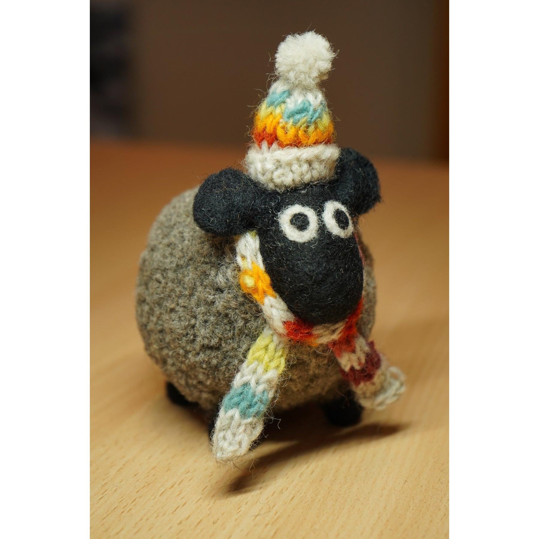 Pachamama Stuart The Lakeland Sheep, felt animal decoration; product view 2.