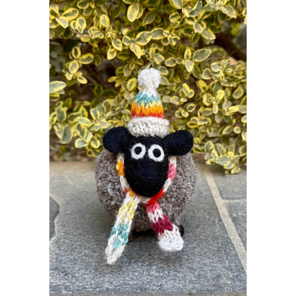 Pachamama Stuart The Lakeland Sheep, felt animal decoration; product view 3.