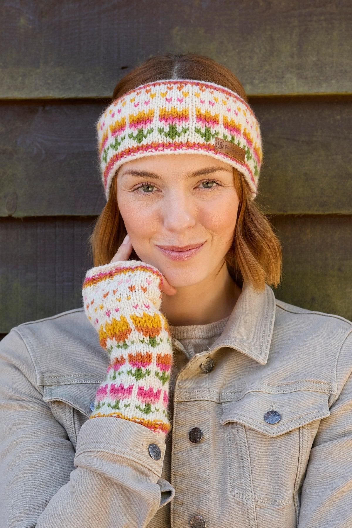 Pachamama Tulip Handwarmer, with bright tulip motifs; product view 2.
