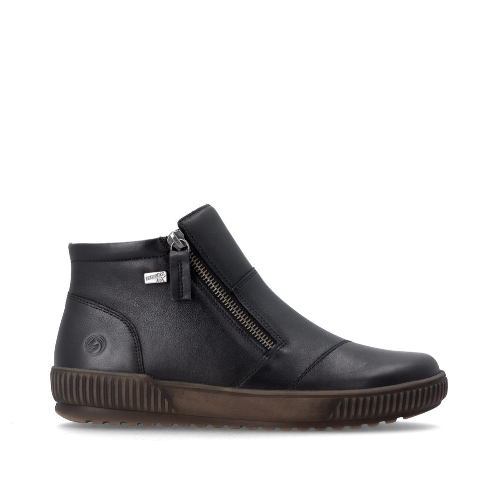 Remonte D0783-00 women's wide black leather water resistant side zip ankle boots, opposite side view.