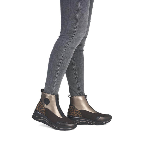 Remonte D0T78-90 women's wide metallic vegan front zip ankle boots, on-foot lifestyle view.