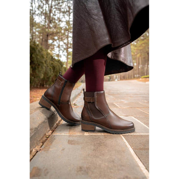 Remonte D1A82-22 women's brown leather side zip ankle boots, lifestyle view 2 of 5.