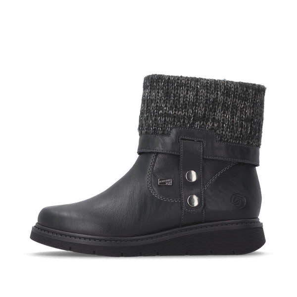 Remonte D3976-03 women's wide black water resistant knitted cuff side zip ankle boots, inner side view.