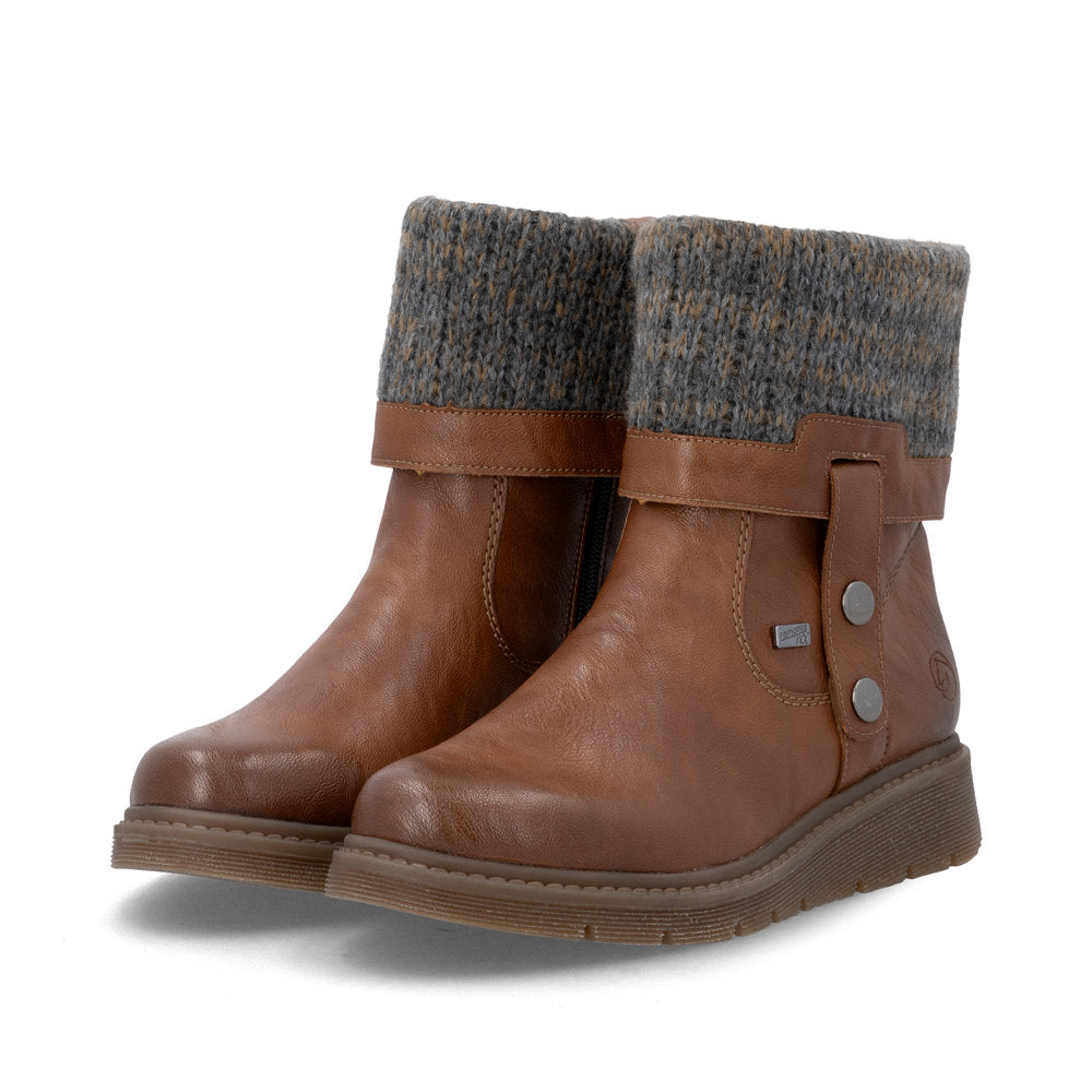 Remonte D3976-23 women's wide brown water resistant knitted cuff side zip ankle boots, paired three-quarter view.