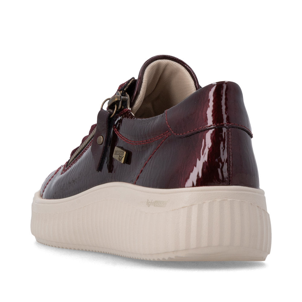 Remonte D3E07-35 women's wide red water resistant vegan zip & lace shoes, rear three-quarter view.