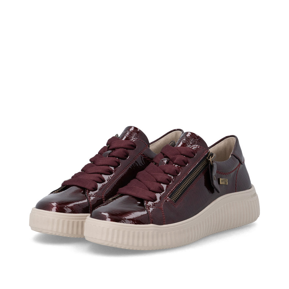 Remonte D3E07-35 women's wide red water resistant vegan zip & lace shoes, paired three-quarter view.