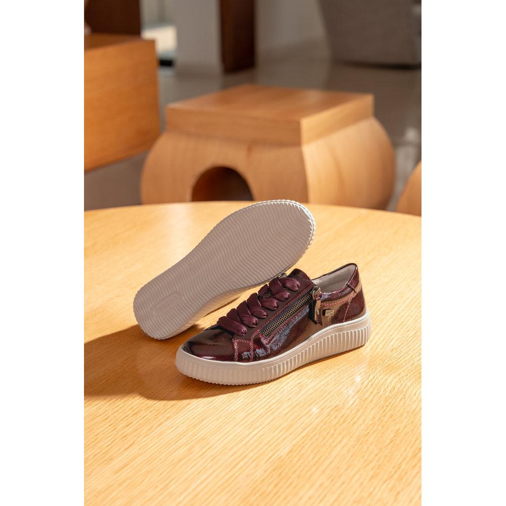Remonte D3E07-35 women's wide red water resistant vegan zip & lace shoes, lifestyle view 9 of 10.