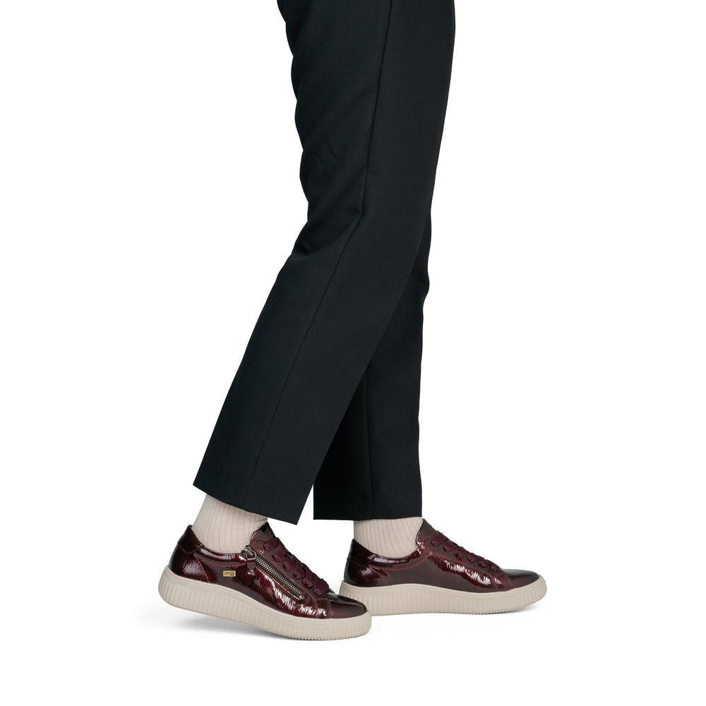 Remonte D3E07-35 women's wide red water resistant vegan zip & lace shoes, on-foot lifestyle view.