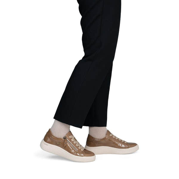Remonte D3E07-64 women's wide brown water resistant vegan zip & lace shoes, on-foot lifestyle view.